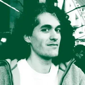 adriano rojas acstro